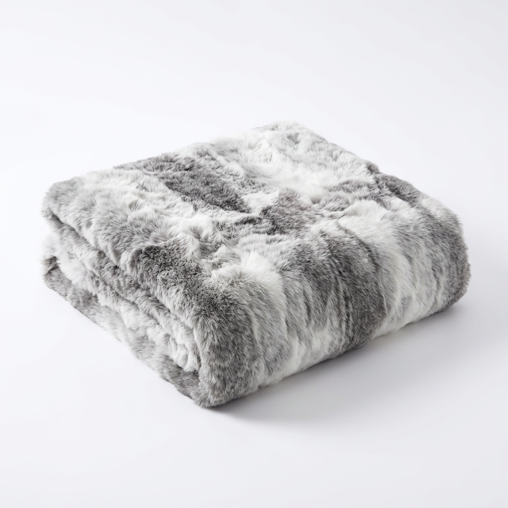 Luna Fur Throw